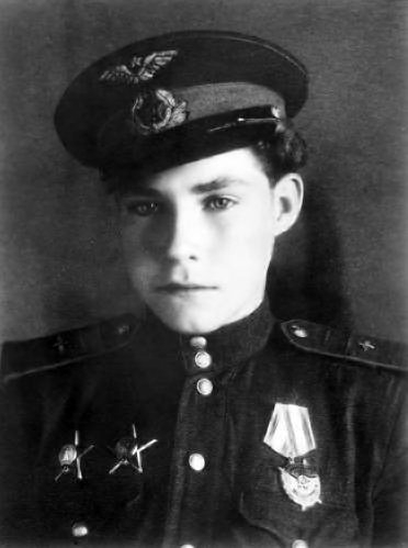 аркадий каманин