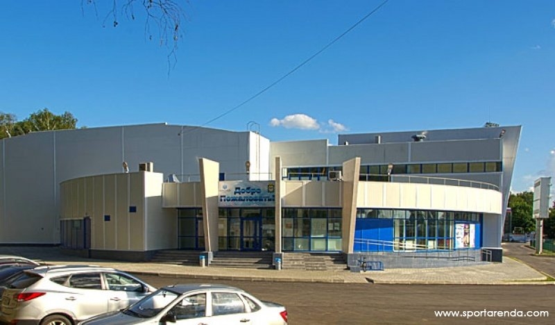 Тренировки  в ЛД «Арктика»