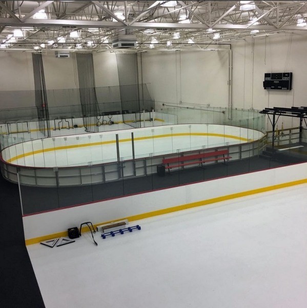 Хоккейный тренировочный центр First Line Training Center
