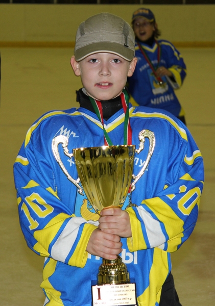 ХК Челны 2005 защитник